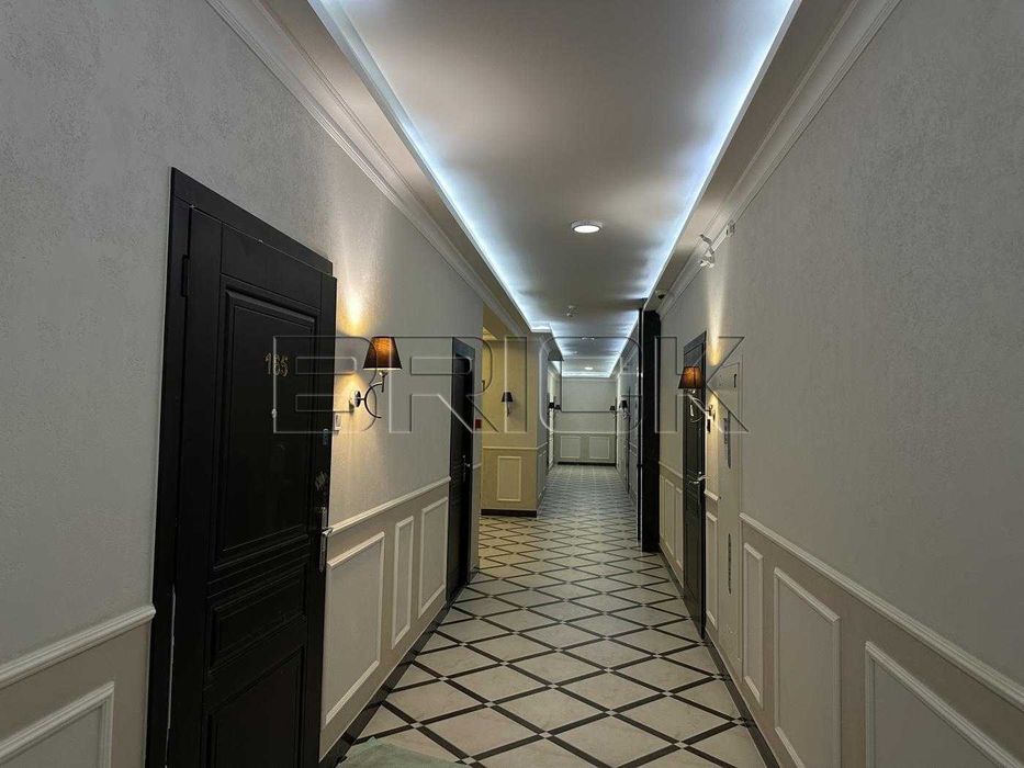 ЖК Володимирський, м.Палац Україна, м.Олімпійська, Антоновича, 109