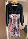 Bodyflirt - Elegancka sukienka midi - rozm XS - czarna czerwona wzory