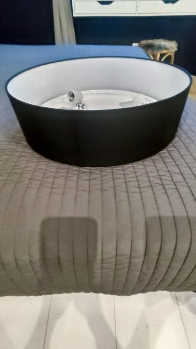 Lampa sufitowa czarna