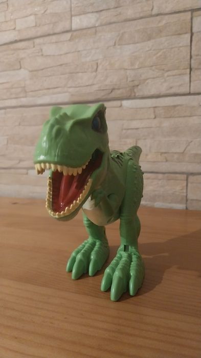 Robo Alive - Ataque do Dinossauro T-Rex Verde