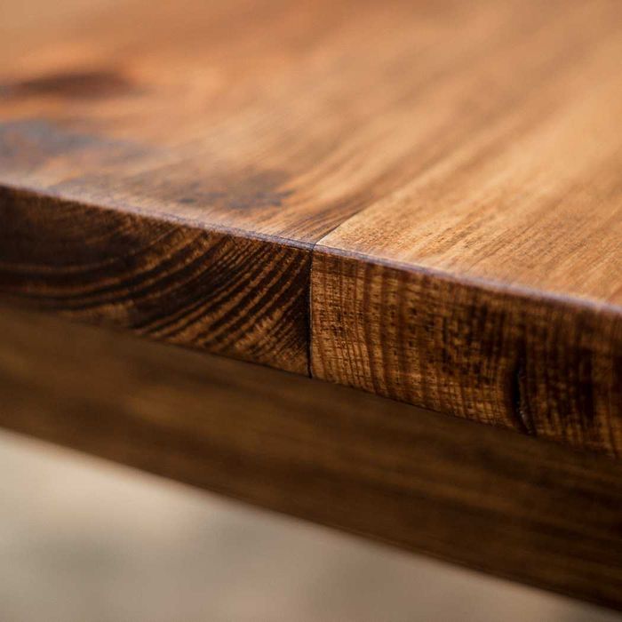 Mesa Rústica de Madeira Maciça, a sua medida, com entrega e montagem.