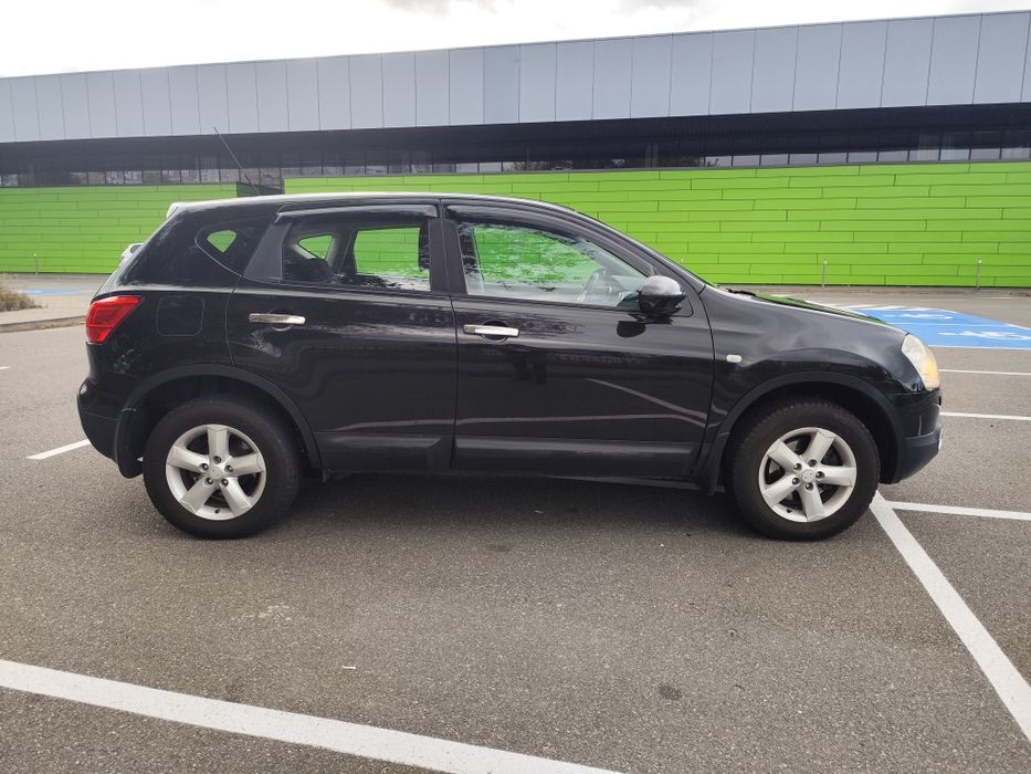 Продам nissan qashqai 2007