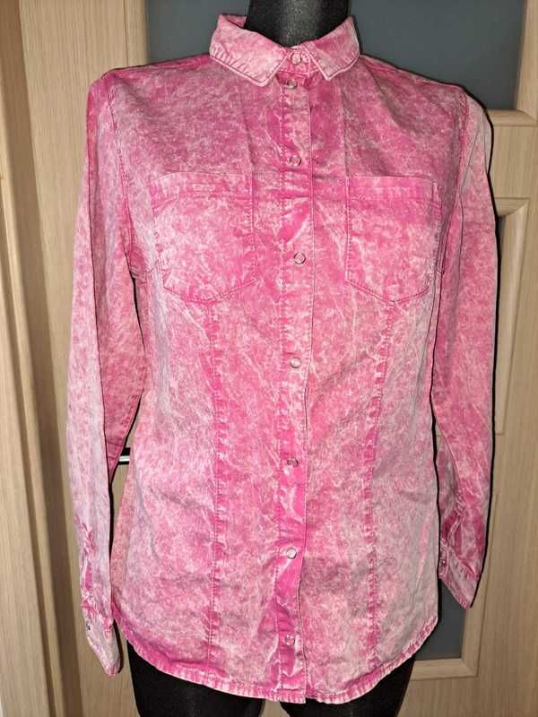 koszula różowa mohito zapinana przecierana neon róż malinowy jeans