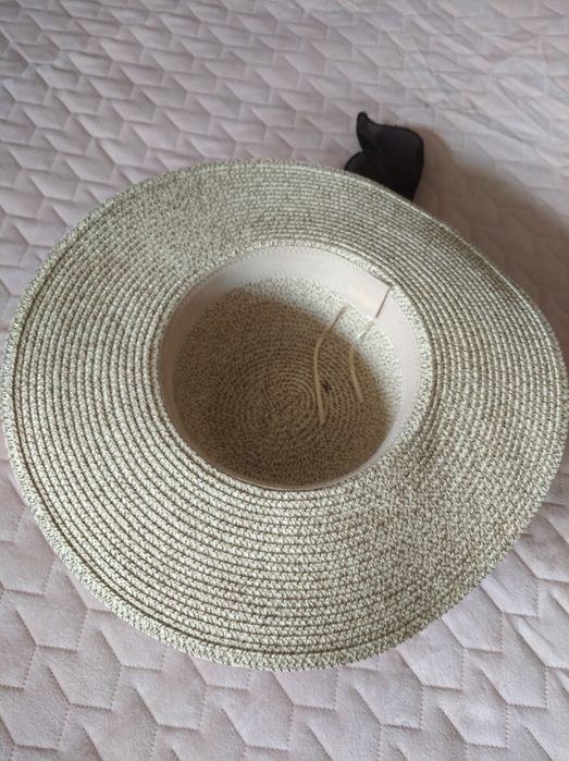 Капелюх DeFacto широкополий