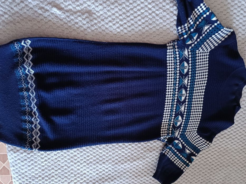 Платье женское и маечка