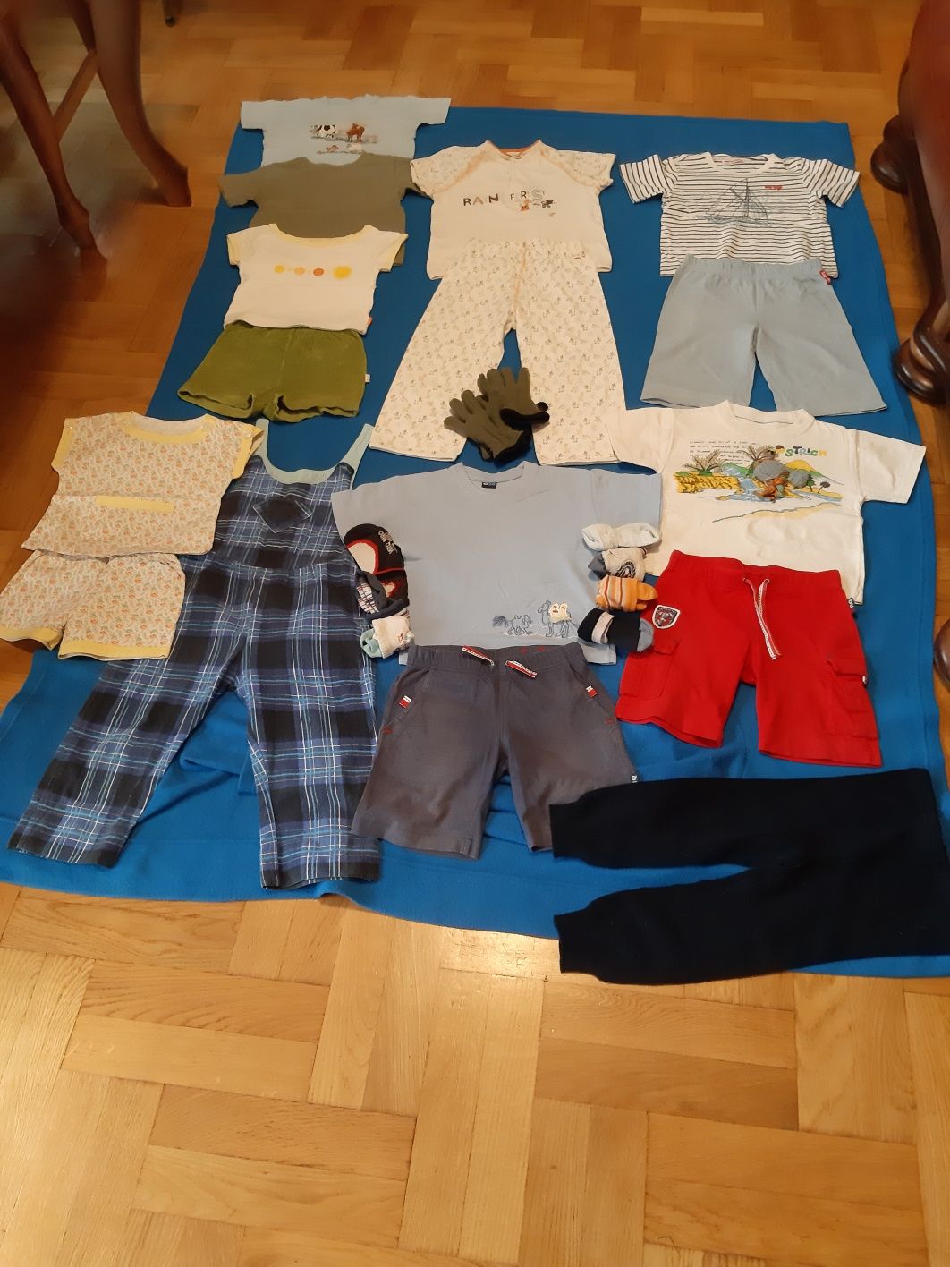Paka rzeczy (91 szt.) dla chłopca 86-110 + 2 Kombinezony GRATIS