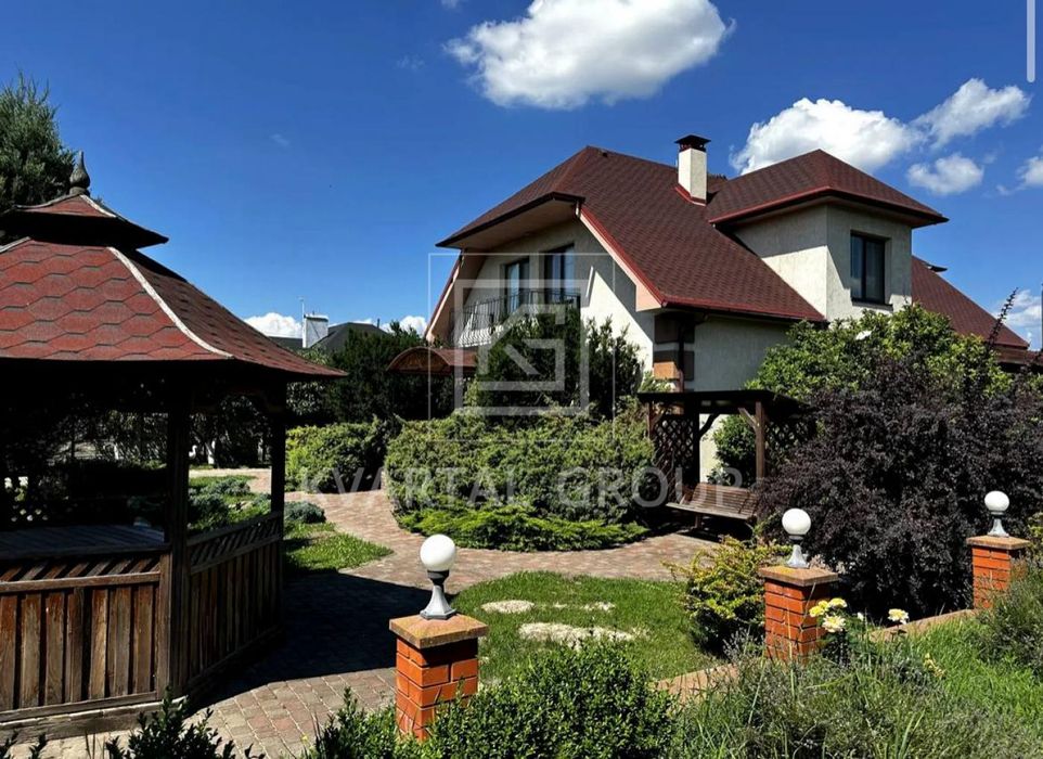 Будинок з просторою ділянкою! Без комісії для покупця!