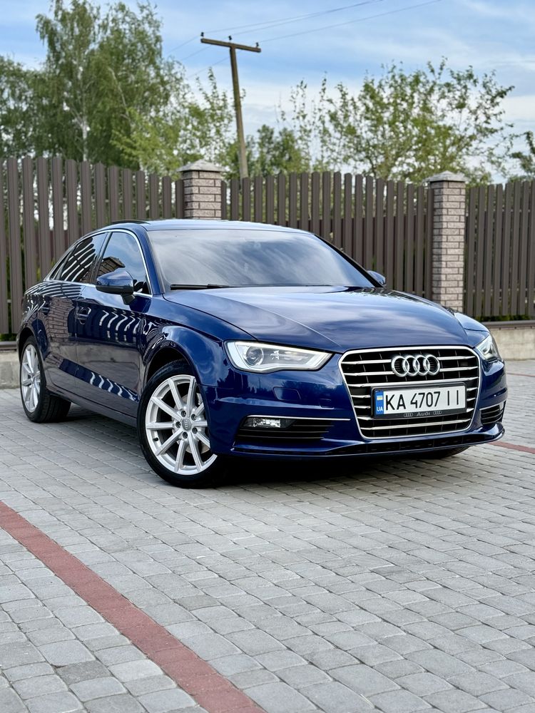 Продам Ауді а3 2014