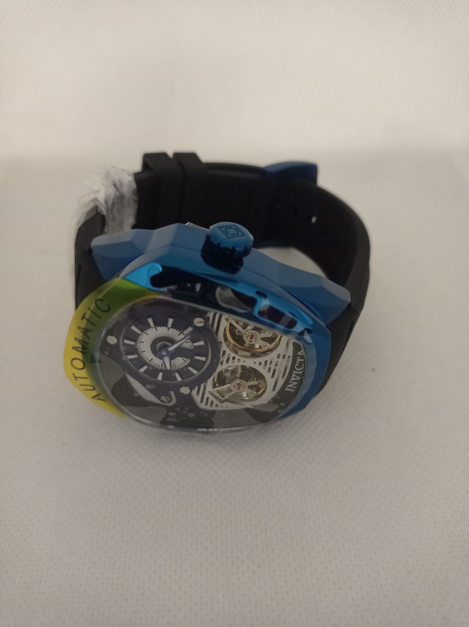 Zegarek męski Invicta Akula Automatic model 43864