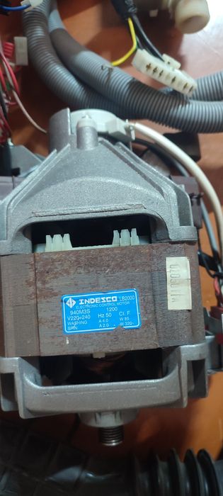 ARISTON. Пральна машина.