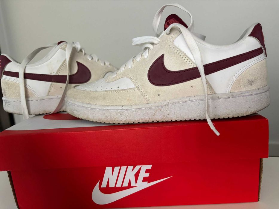 Tenis Nike Rosa e Branco