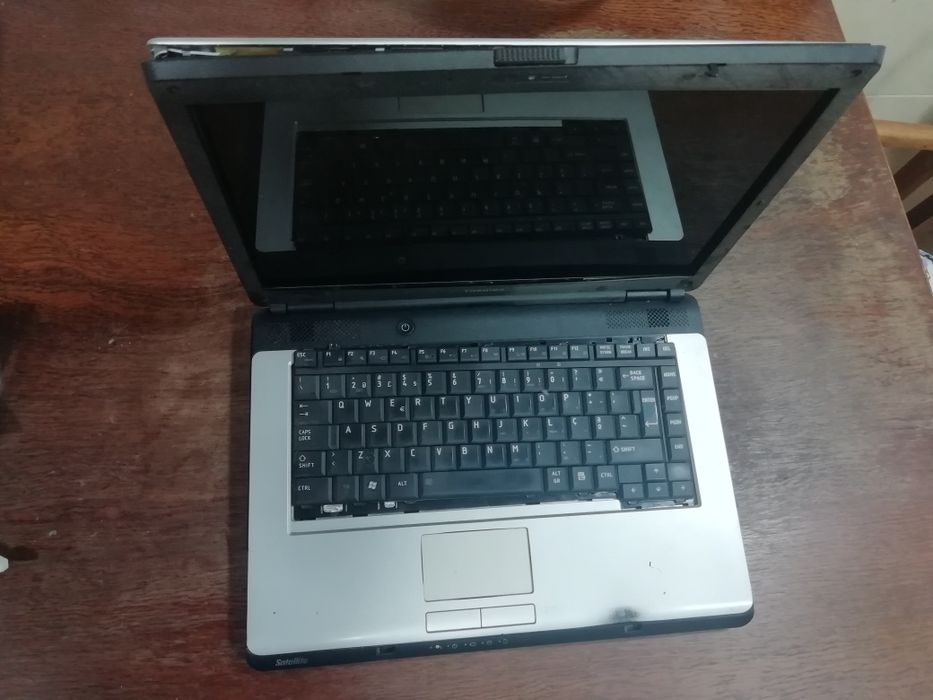 Toshiba satéllite L300