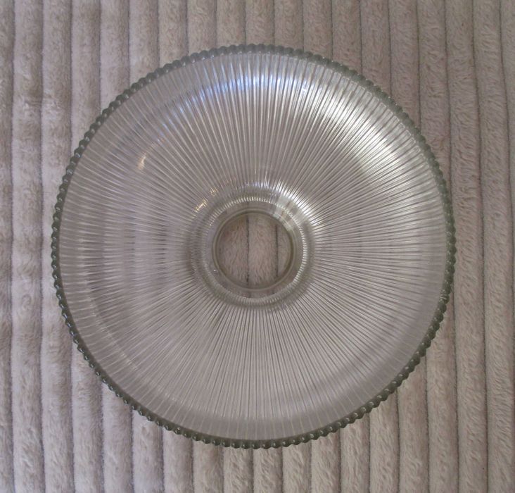 Stary lampion / zwis / mały żyrandol z unikatowym kloszem.