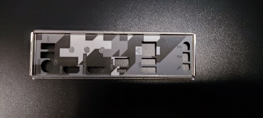 Продам комплект: материнська плата ASRock H570 Steel Legend (BIOS P2.2