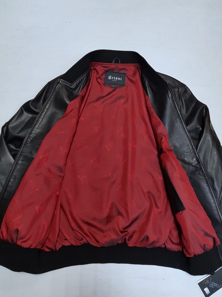 Мужская кожаная куртка Brioni, размер 3ХЛ