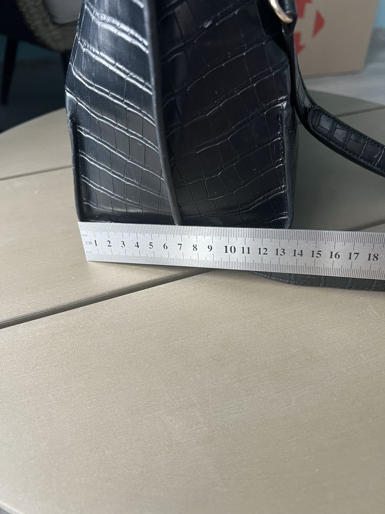 Сумка женская DKNY