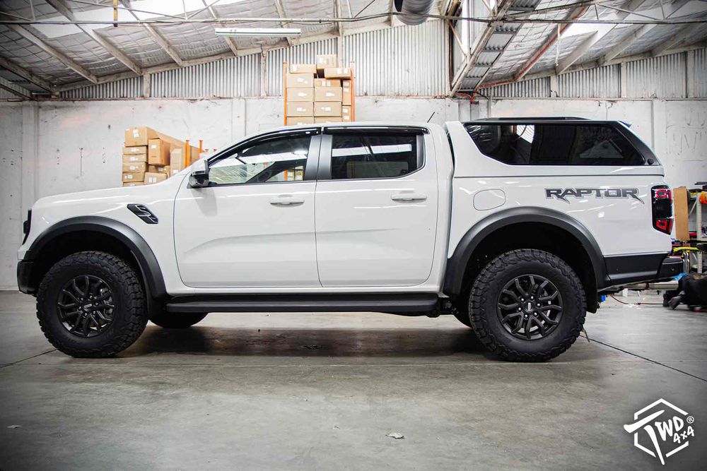 Hardtop zabudowa paki Maxliner VENTURE Ford Ranger 2022-