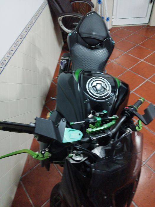 Kawasaki z 800 em excelentes condições