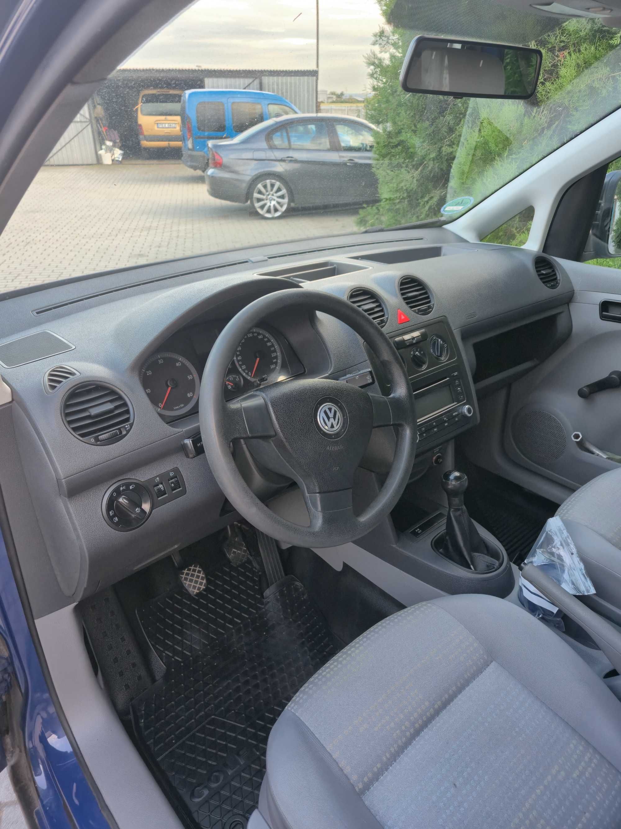 VW CADDY -Sprowadzony