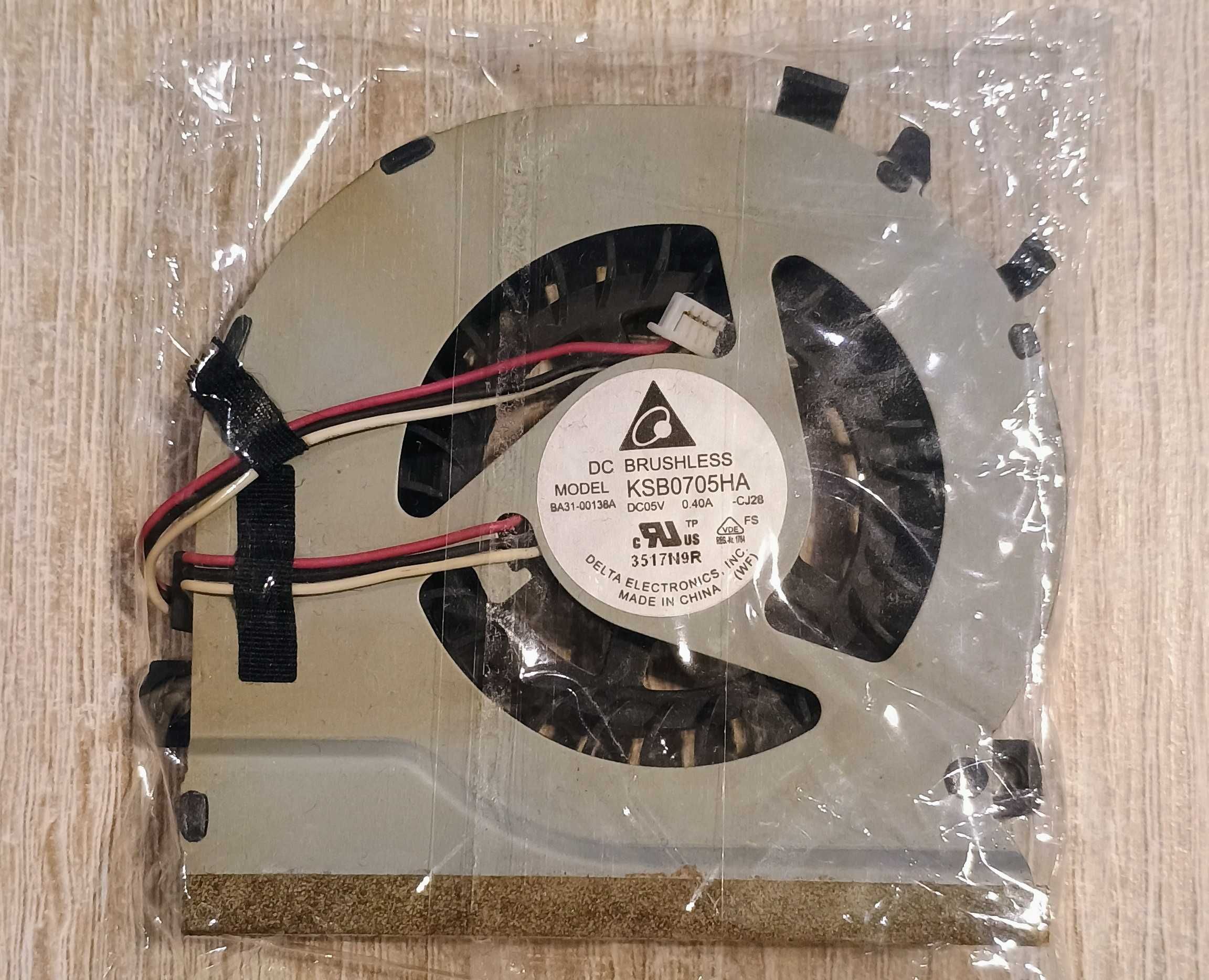 Wentylator do Samsunga NP270E4E NP270E5E NP270E5V
