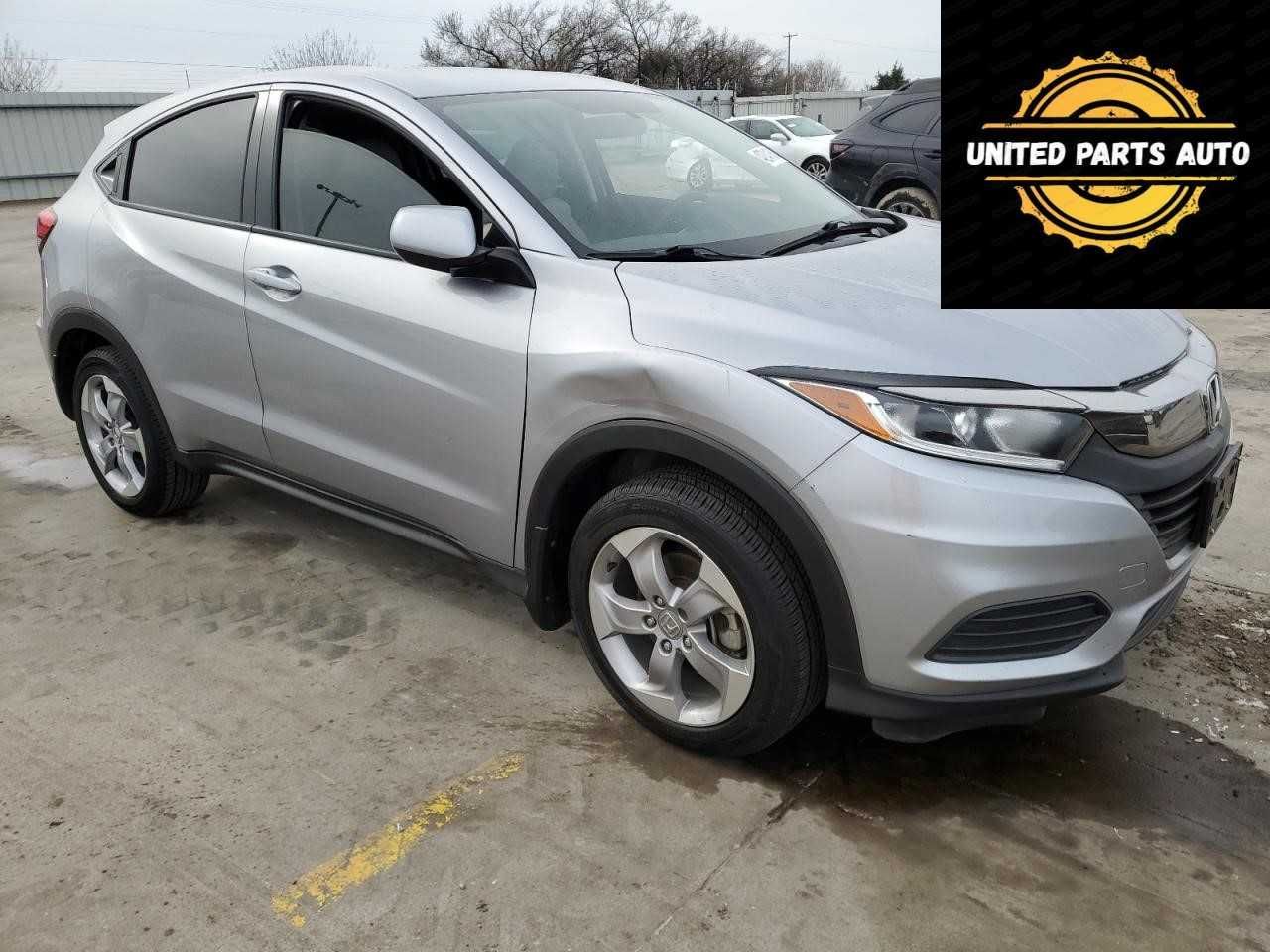 Honda HR-V HRV хрв 2015 - не разборка запчастини бампер кріплення