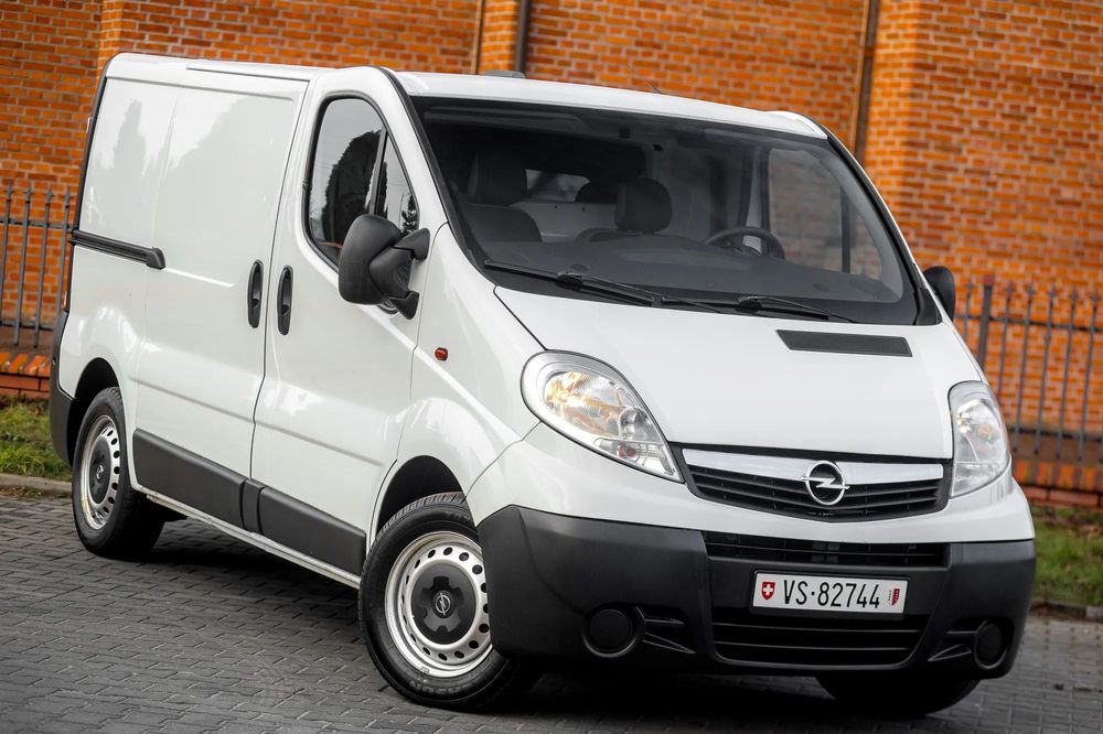 Opel Vivaro  Vivaro 2.0 CDTI 115km Klima Serwis ASO Tempomat Idealny !!