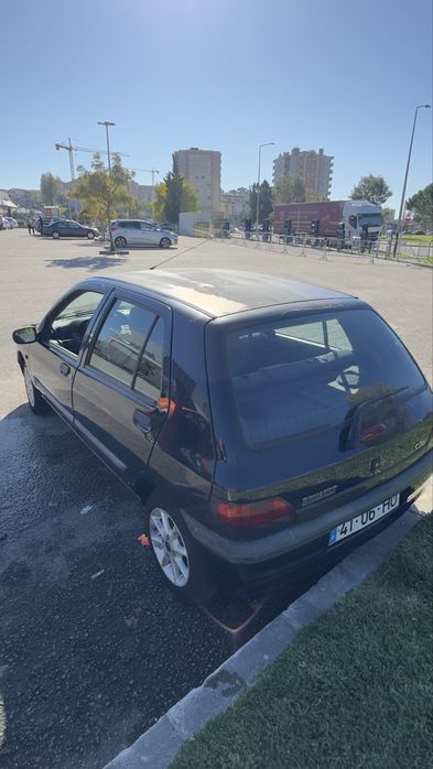 Renault Clio 1998 – Oportunidade!