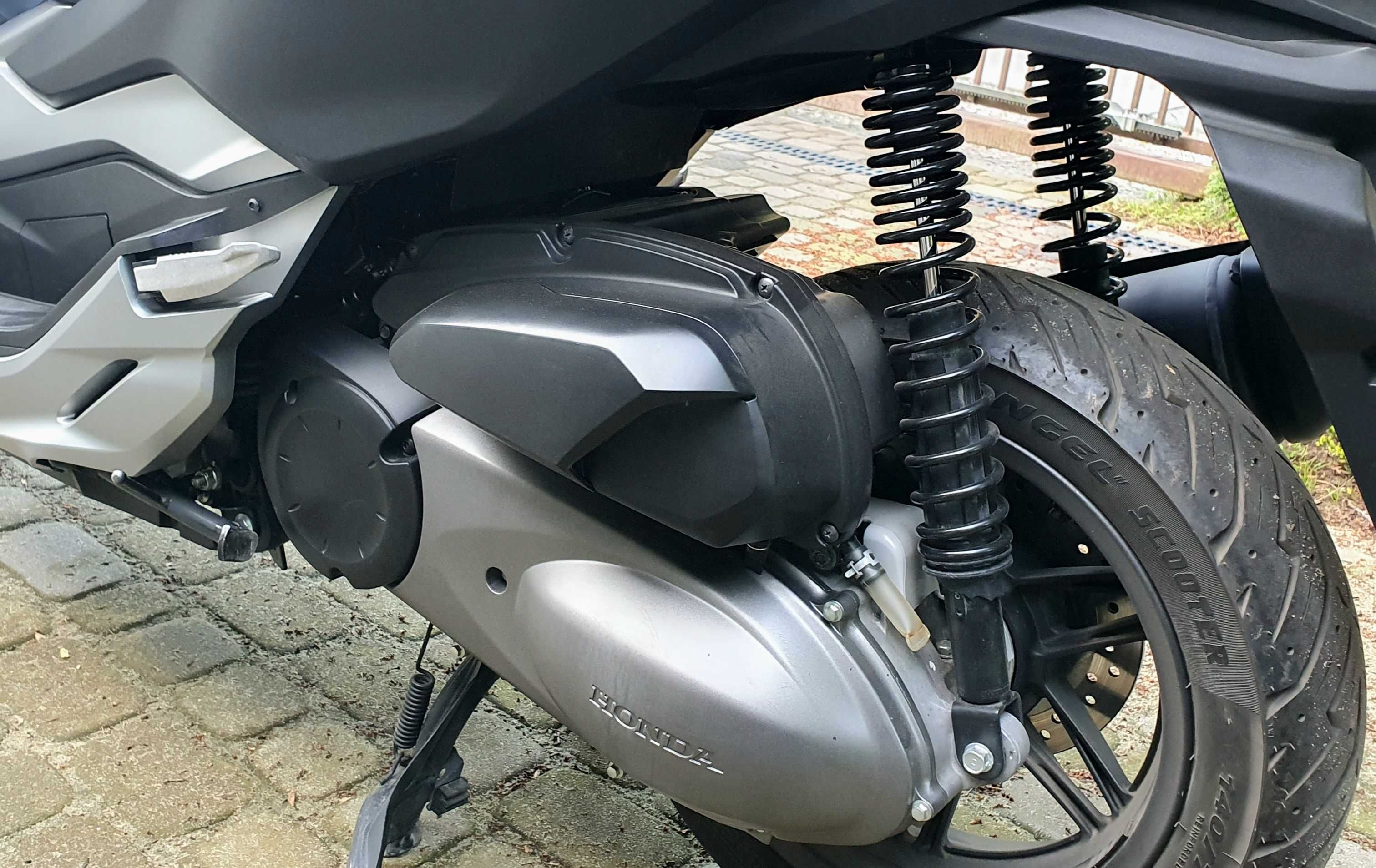 Honda NSS Forza 300