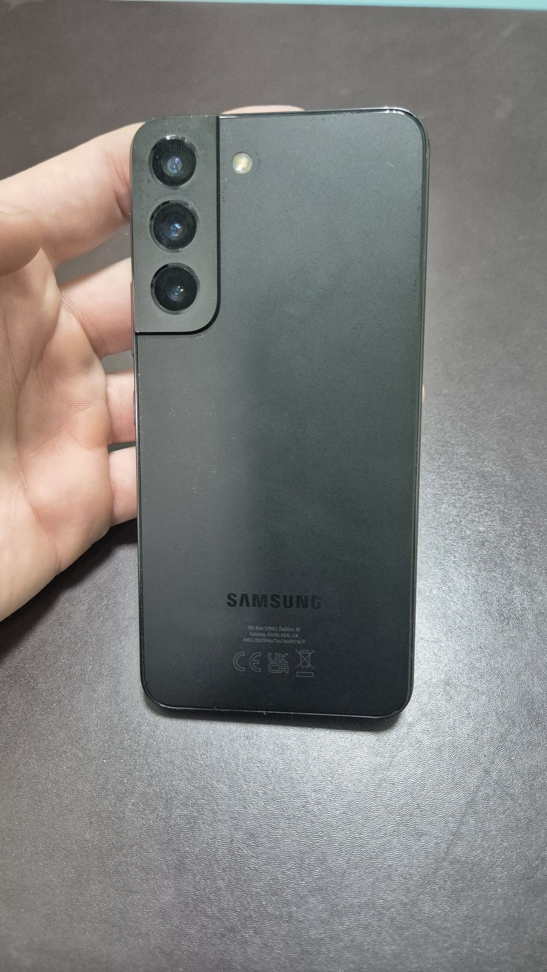 Samsung Galaxy S22 8/256GB Phantom Black

Экран: 6.1
Камера: 50 Мп + 1
