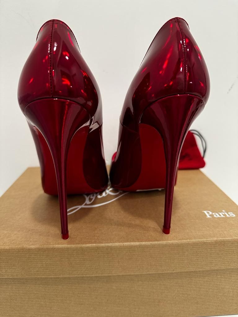 Sapato alto da Christian Louboutin