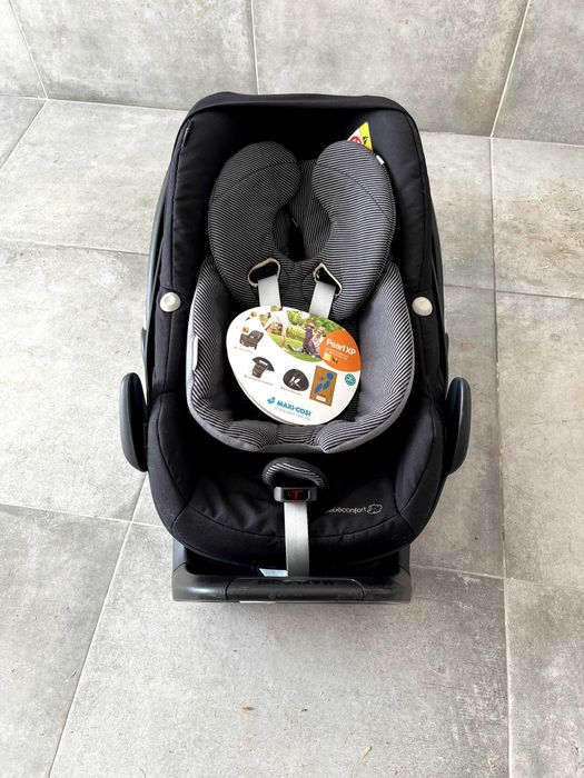 cadeira ovo Maxi-Cosi Pearl XP com Maxi-Cosi Base Isofix Family XP