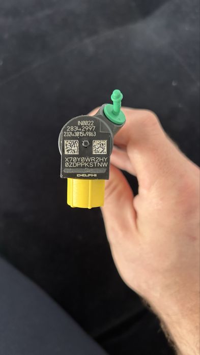 Wtryskiwacz DELPHI Mercedes