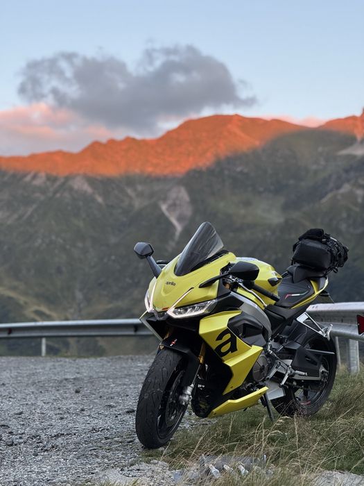 Aprilia RS 660 Acid Gold