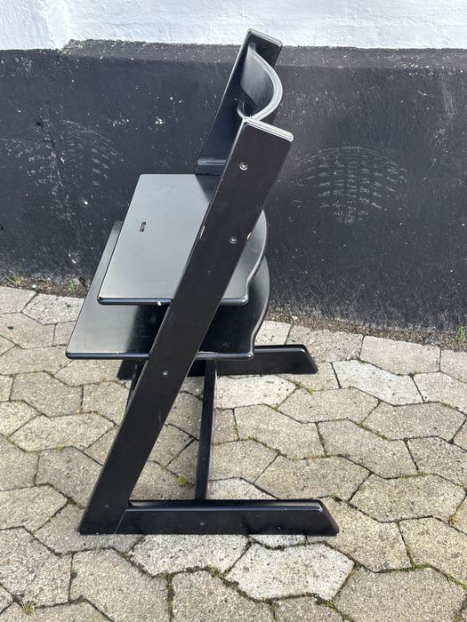Tripp Trapp Stokke nowy model krzesełko do karmienia krzeselko
