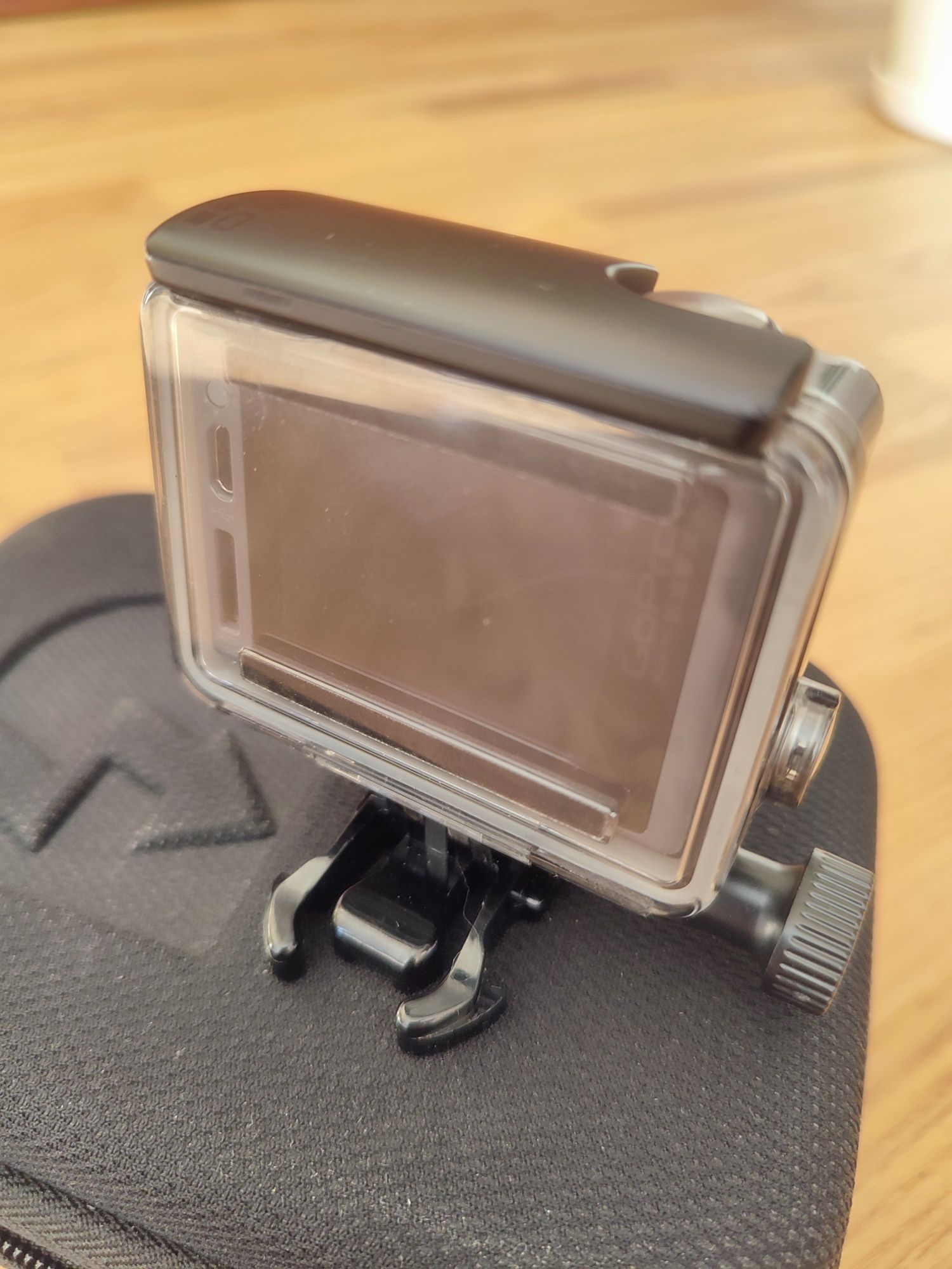GoPro Hero+ LCD.