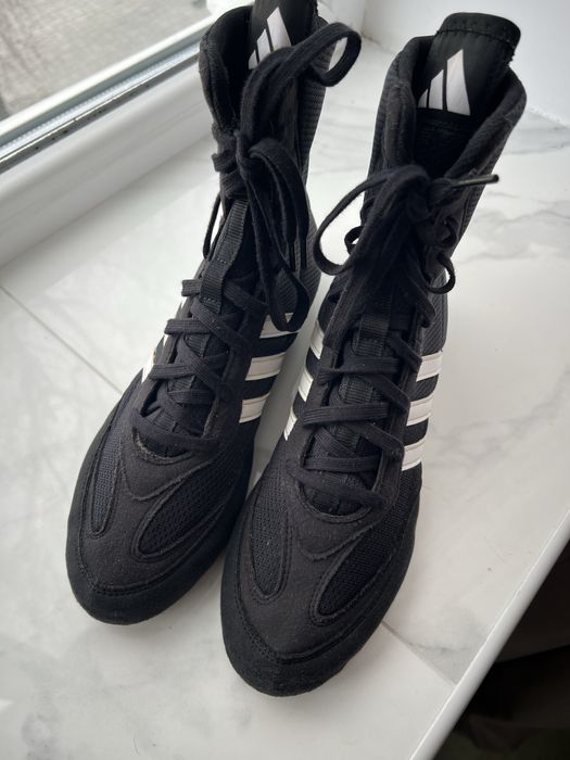 Борцівки боксерки Adidas    39 розмір 24.5 см