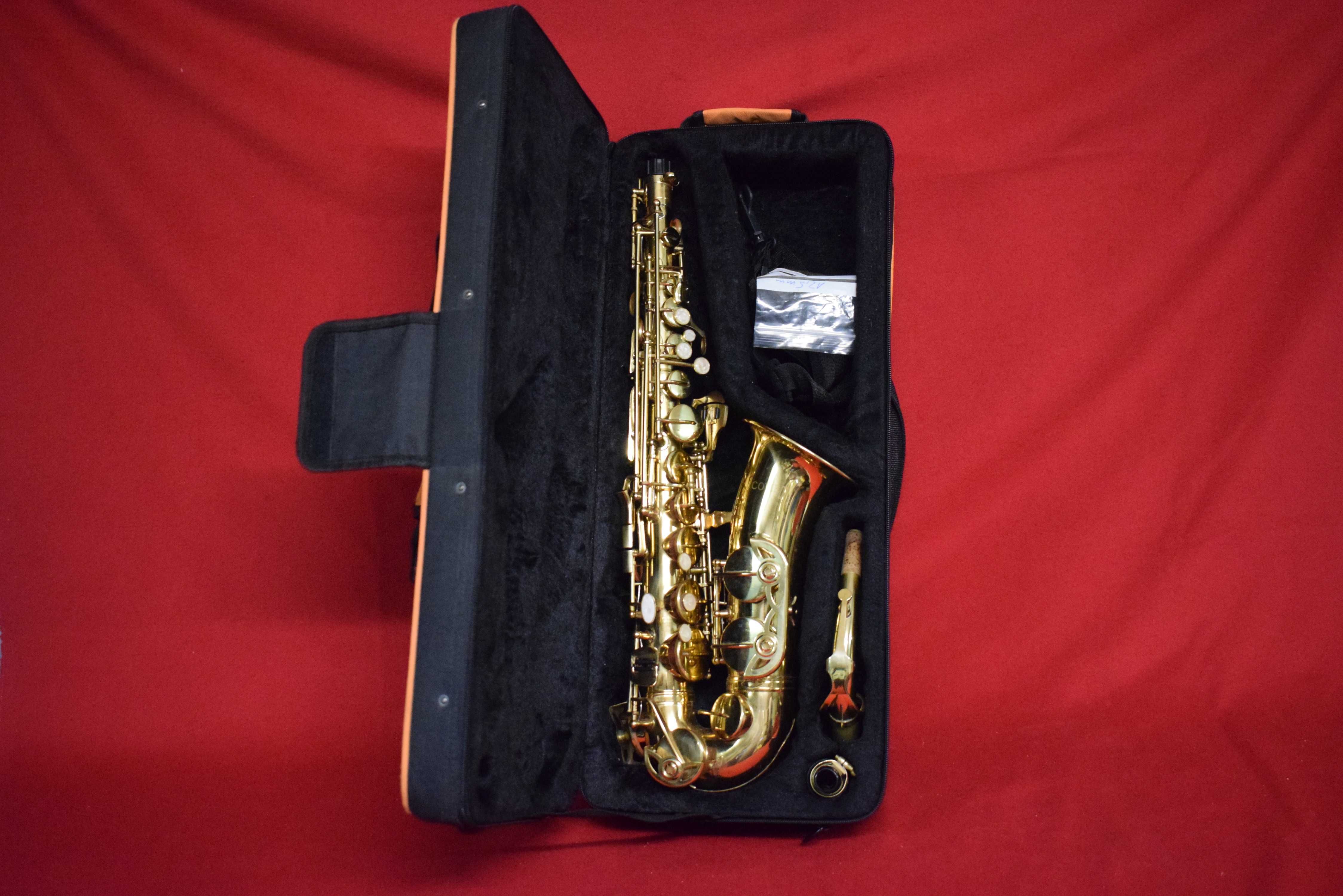 Saxophone Alto Comet Com Estojo. N 20