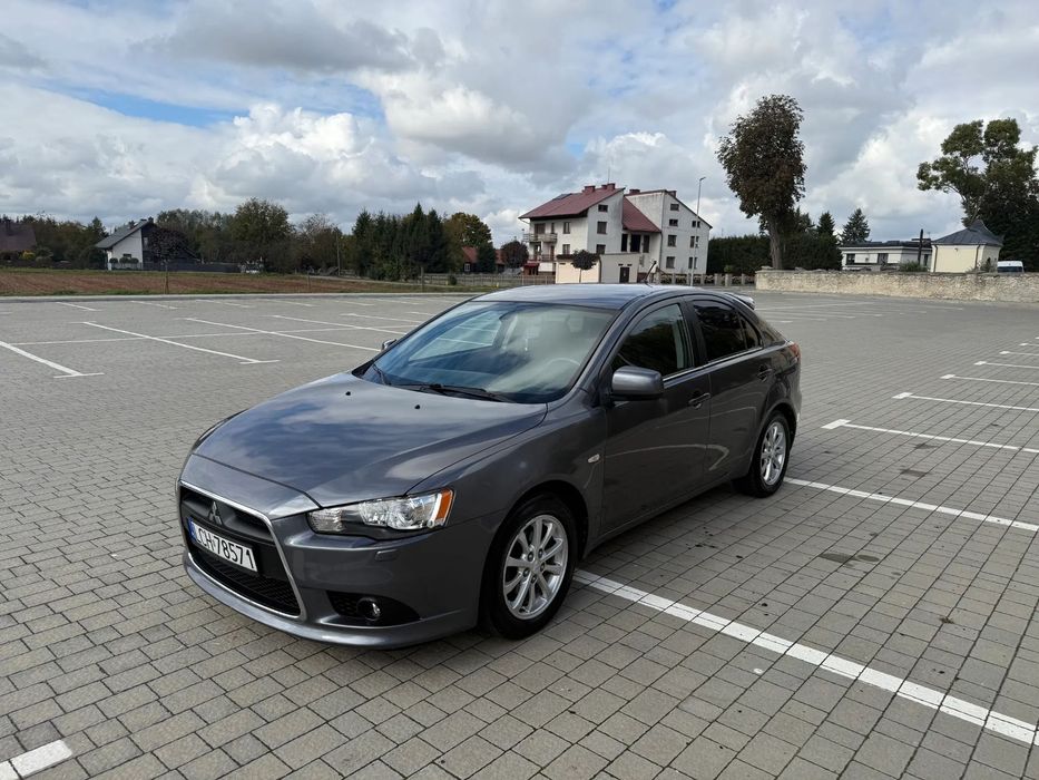 Mitsubishi Lancer