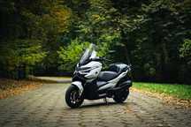 VOGE SR4 MAX Voge SR4 Maxi skuter super promocja sprwadz u nas w salonie.