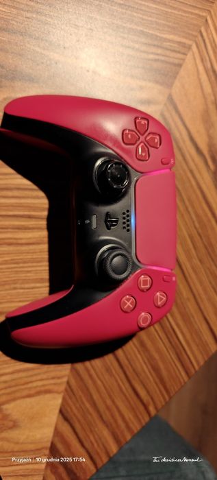 Ps5 pad dual sense czerwony