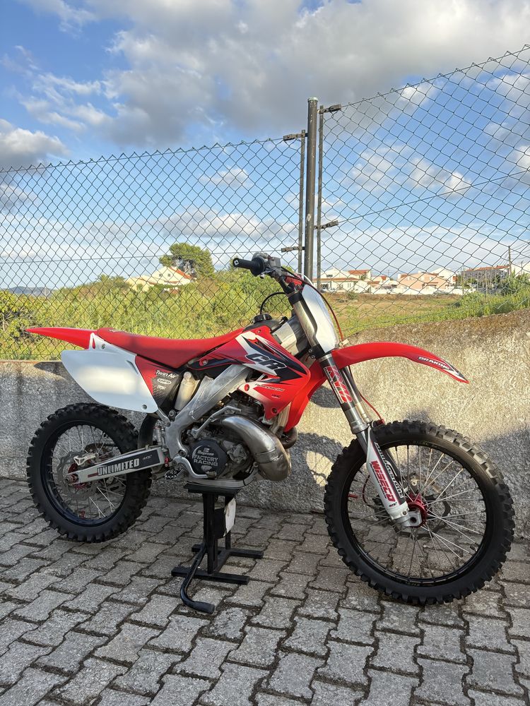 Honda CR250 2T 2002 (RC Valve)