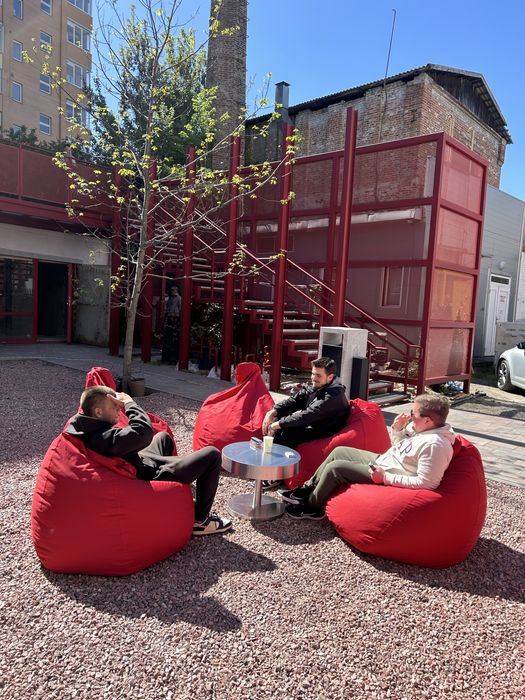 Оренда приміщення 45 м кв Перший поверх, окремий вхід