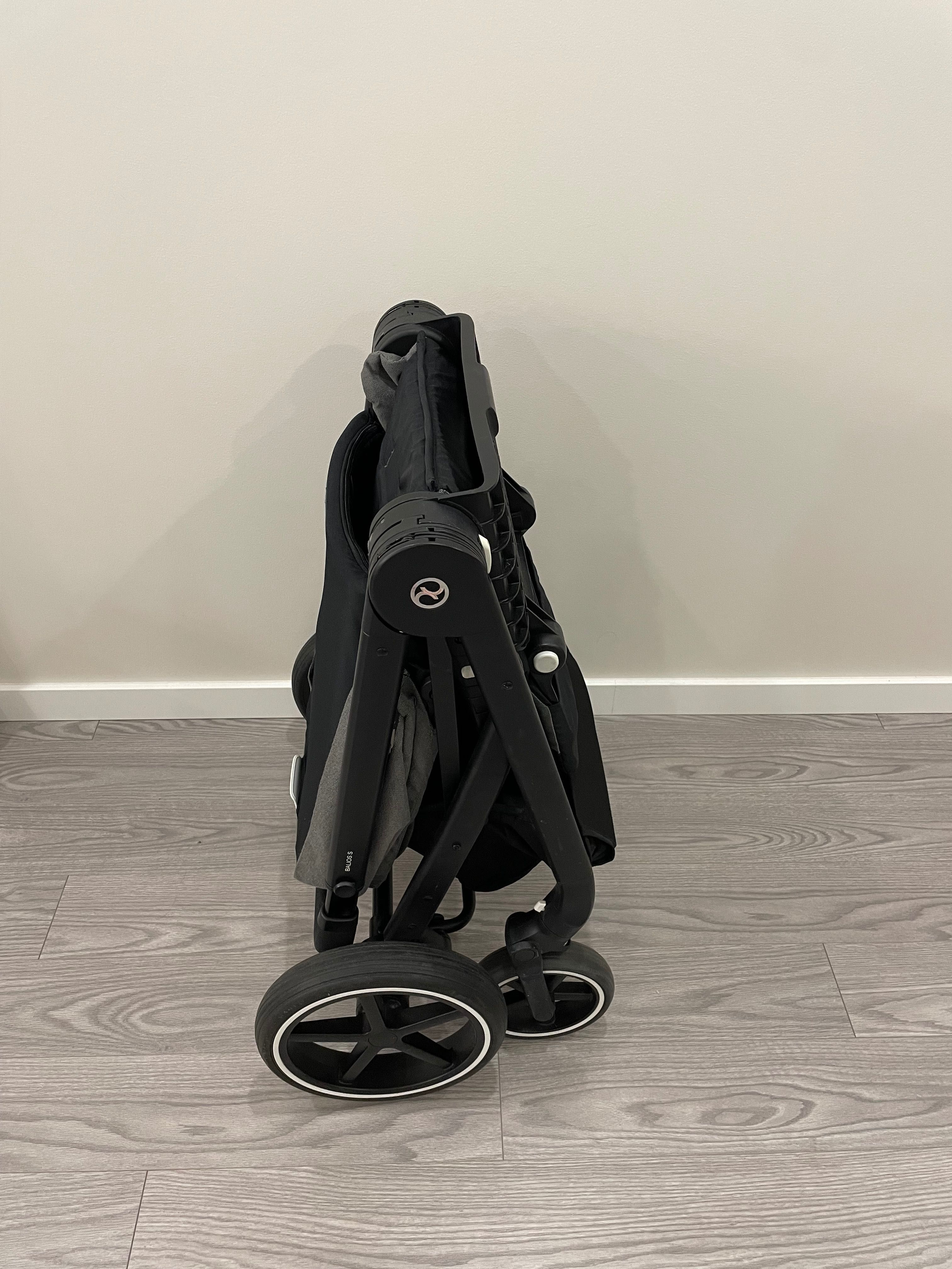 Cybex Balios S Lux + Cloud Z