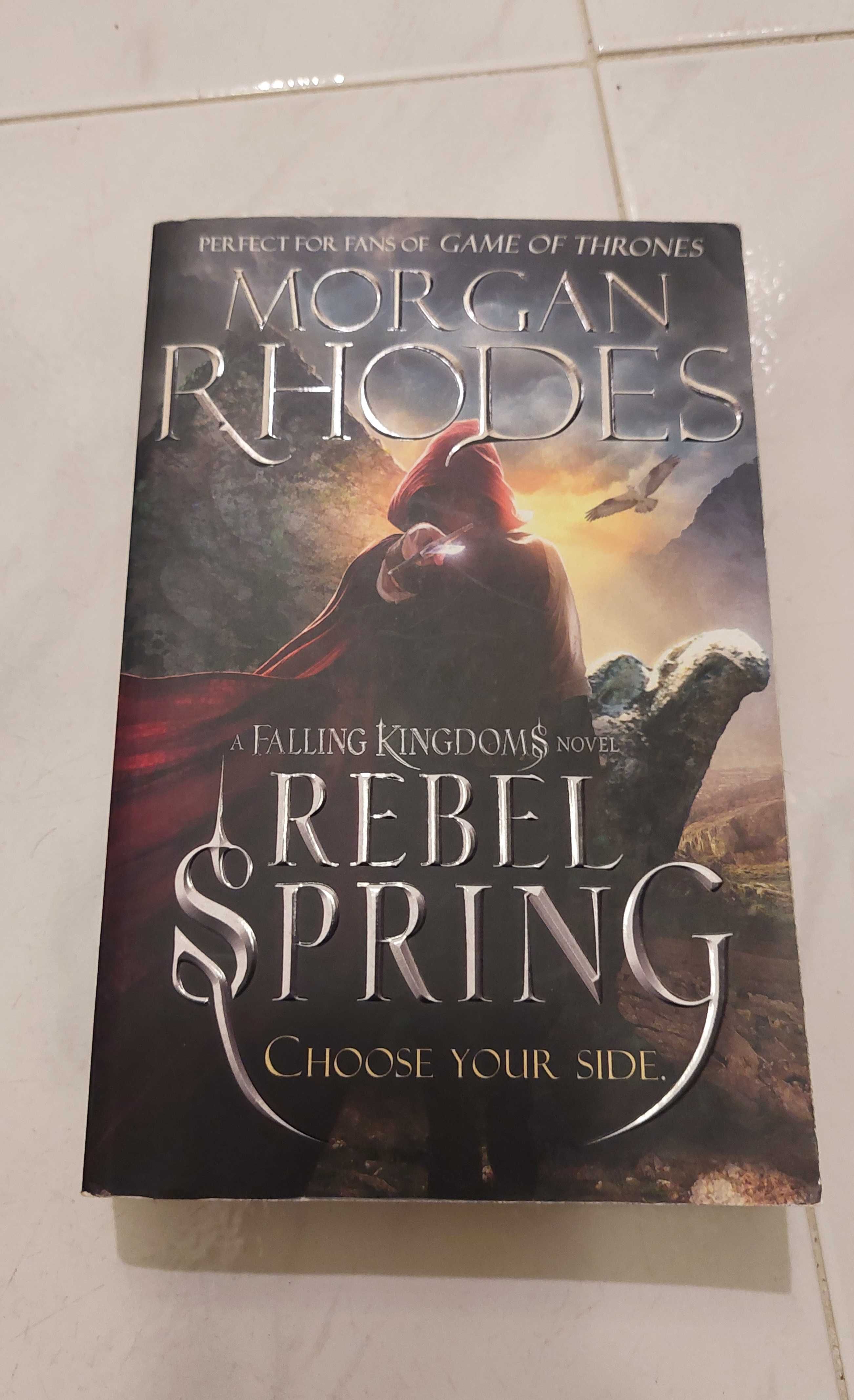 Saga "Falling Kingdoms" de Morgan Rhodes (6 livros - inglês)