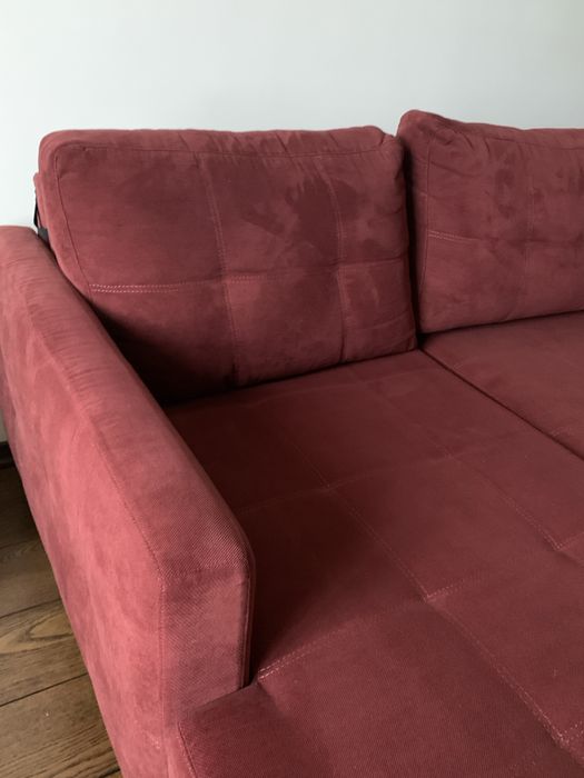 Диван кутовий в трендовому кольорі