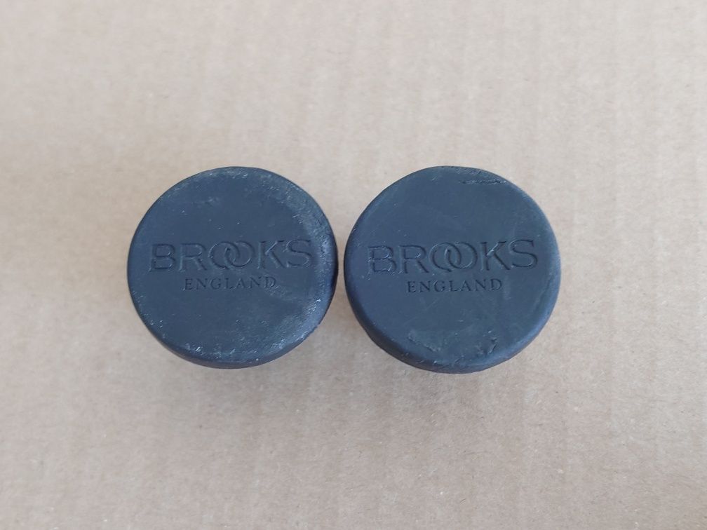 Gripy, chwyty Brooks England Cambium Comfort 100mm czarno-brązowe