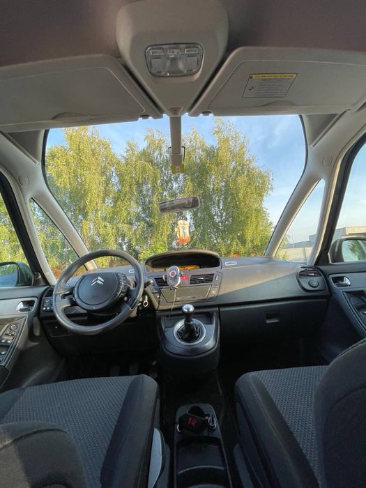 Продам авто citroen c4 1,6 бенз стан чудовий