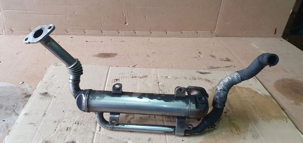 Chłodniczka spalin zawór EGR VW Passat B6 2.0 TDI 03G131512S