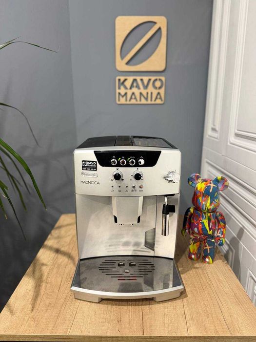 Кофемашина Delonghi Magnifica Esam