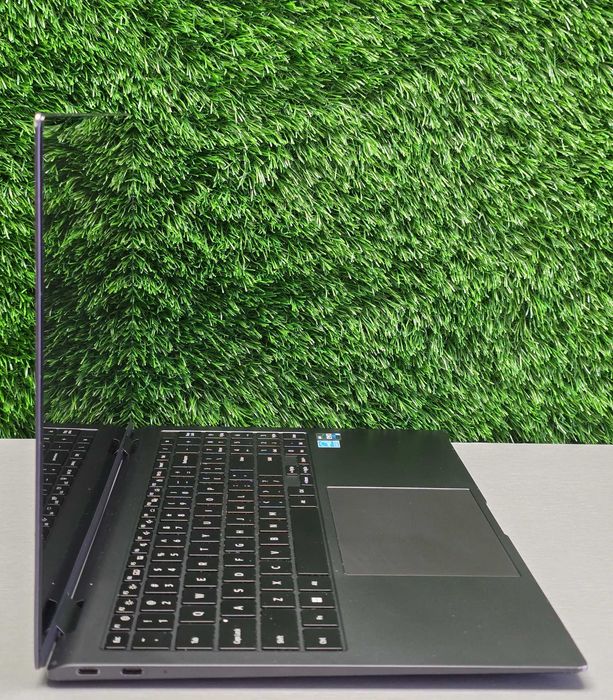 Samsung Galaxy Book 2 Pro 360 15.6" / OLED / i7-1260P/ 8GB/ 512GB